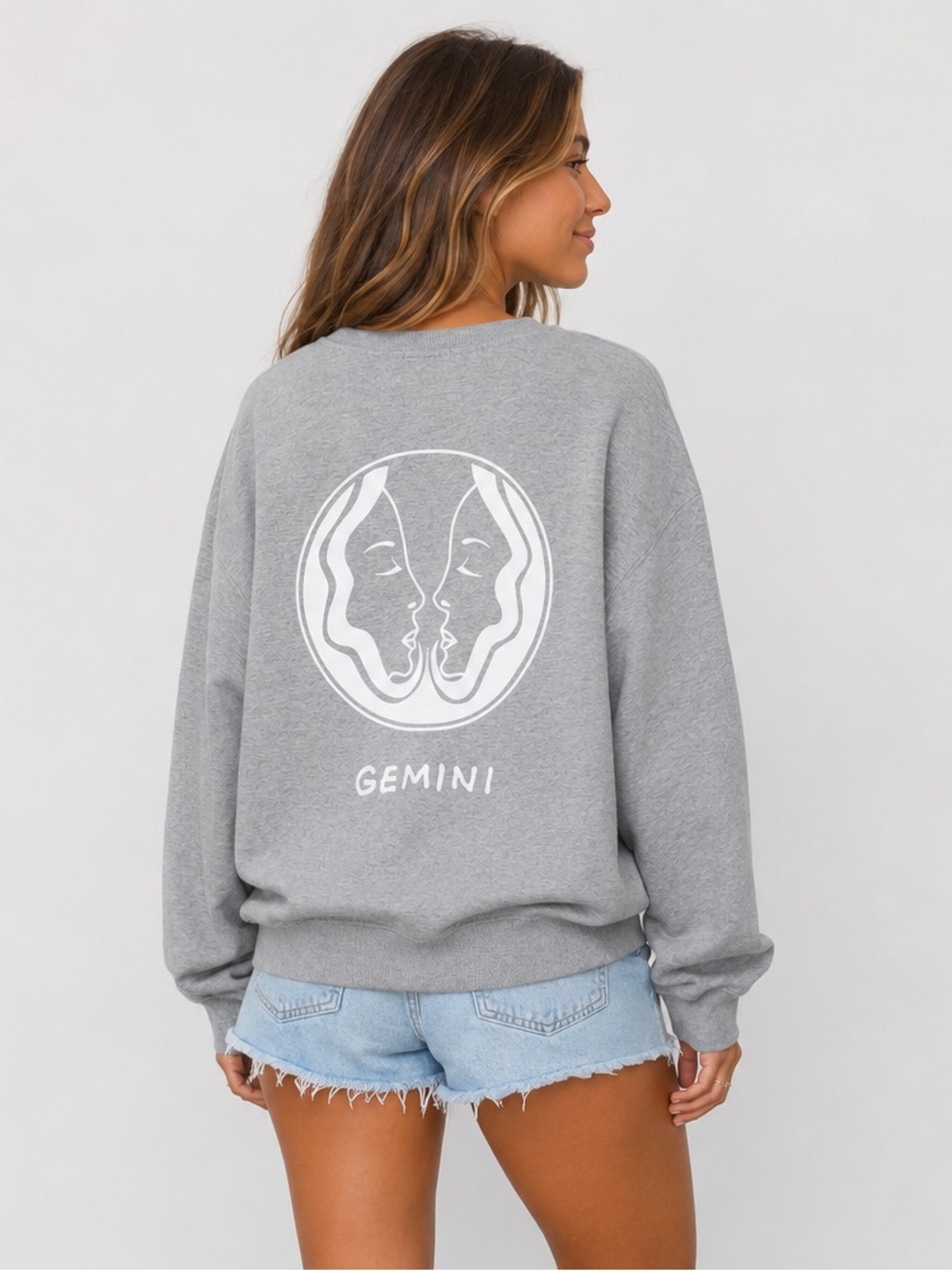 Good American Gemini Zodiac Oversized Sweatshirt Gray Graphic Pullover 3XL - Picture 2 of 14
